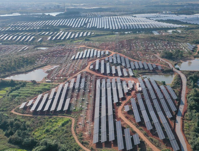 50MW ZAM Steel Solar Ground Mounting Bracket Project